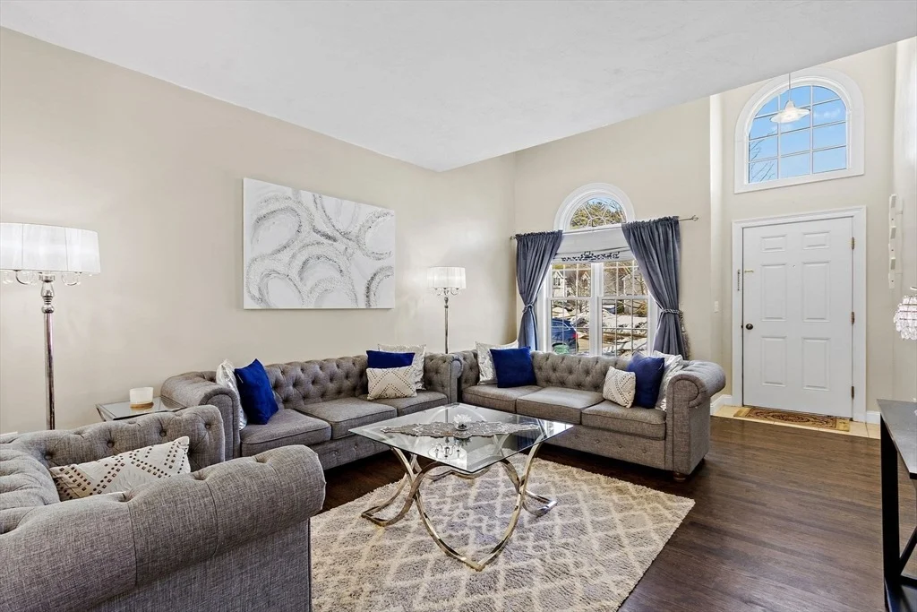 Photo of Unit 51 at 51 Knowlton Circle