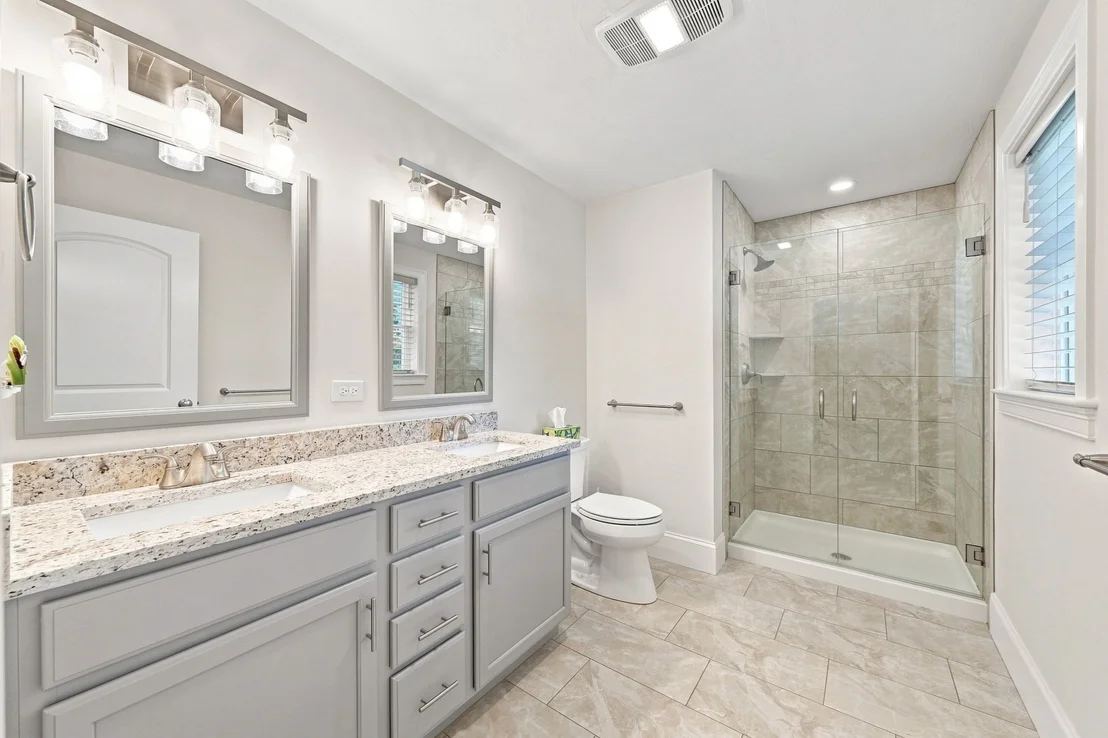 Photo of 59 Waterford Cir