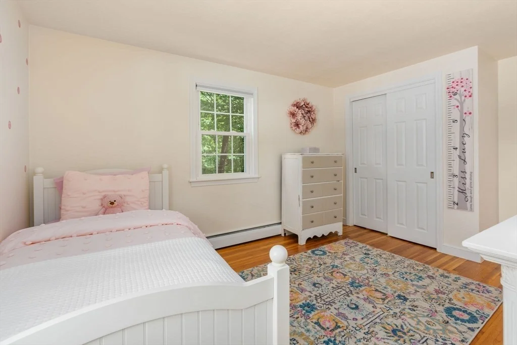 Photo of 11 Longmeadow Road
