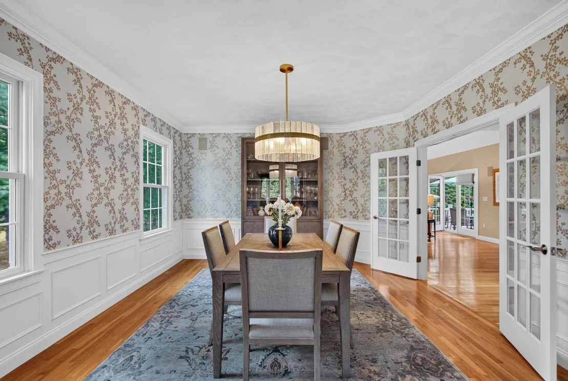 Photo of 21 Somerset Dr