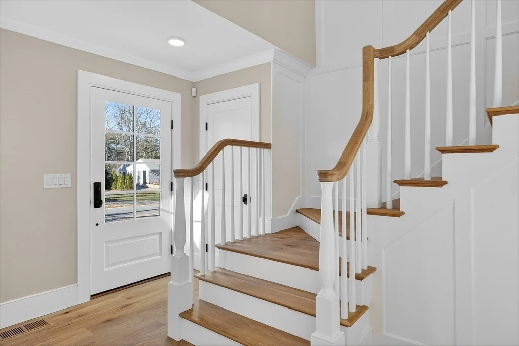 Photo of 146 Scudder Rd