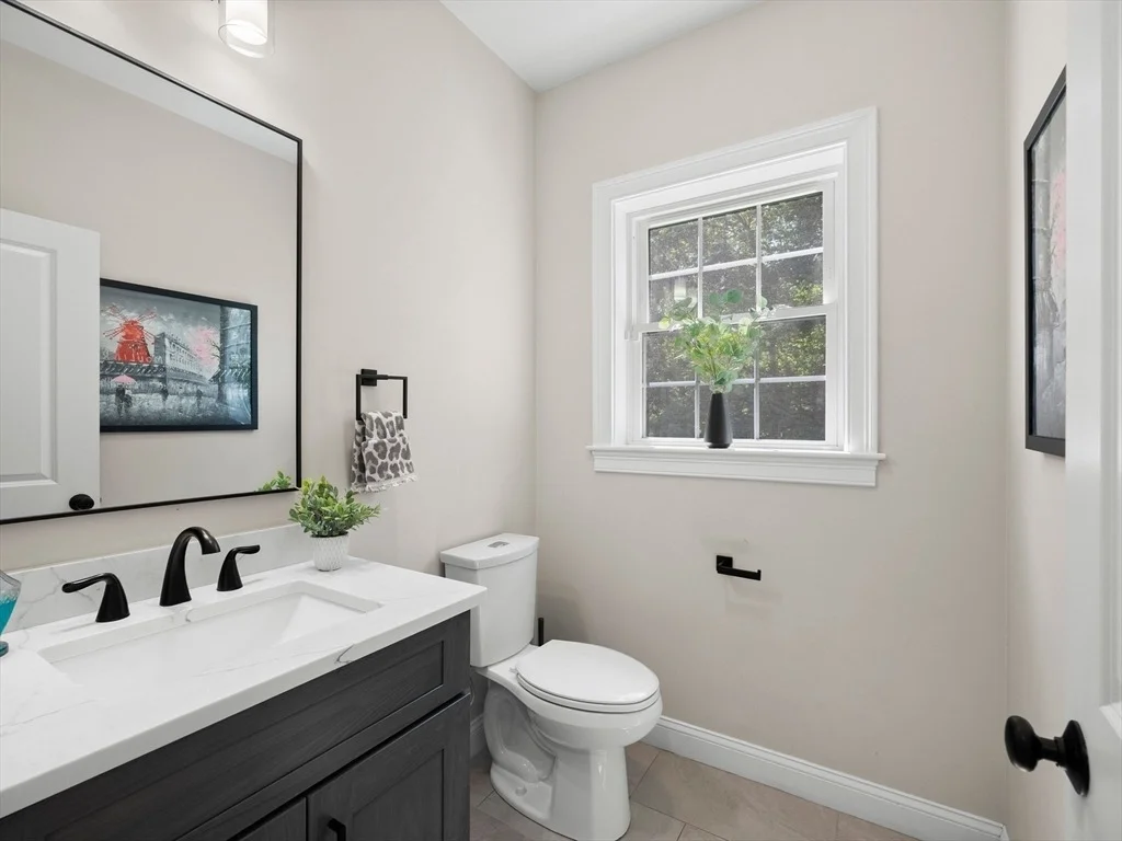 Photo of 6 Genevieve Ln