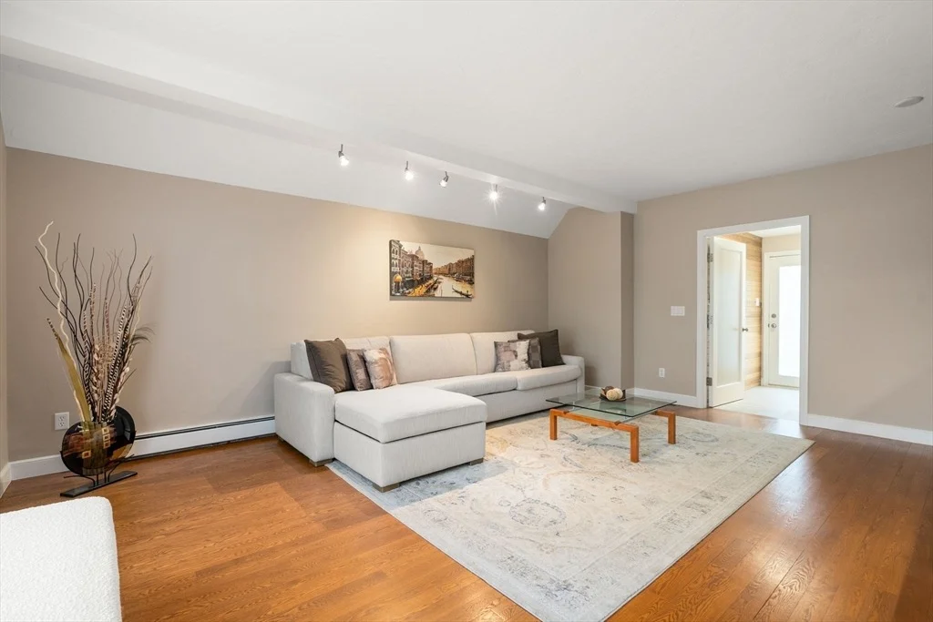 Photo of 13 Lyndon Road