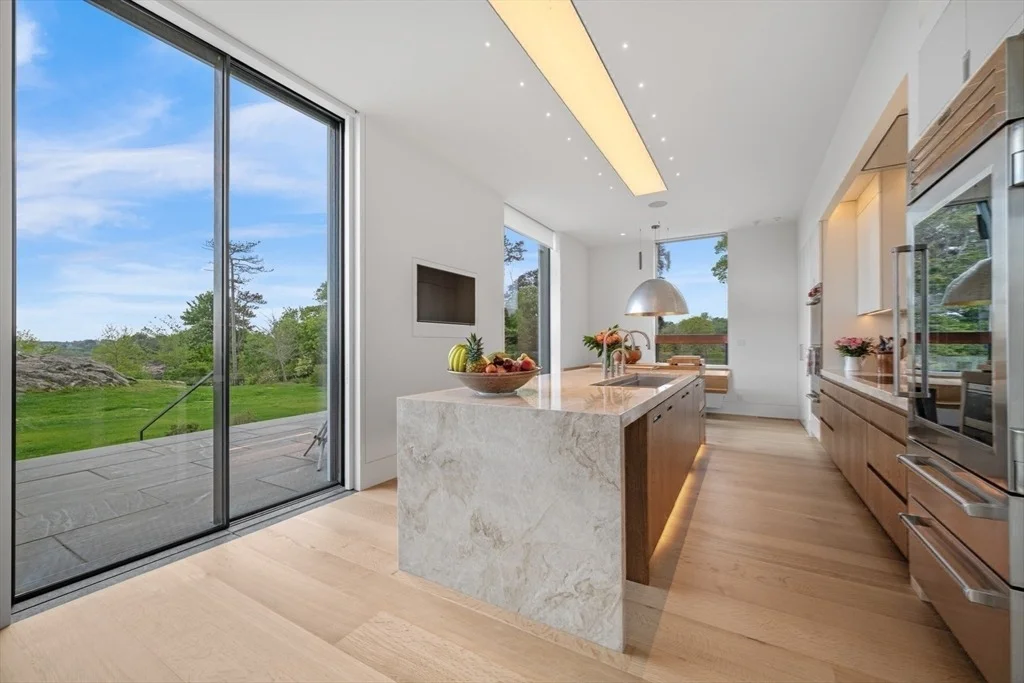 Photo of 20 Crowninshield Road