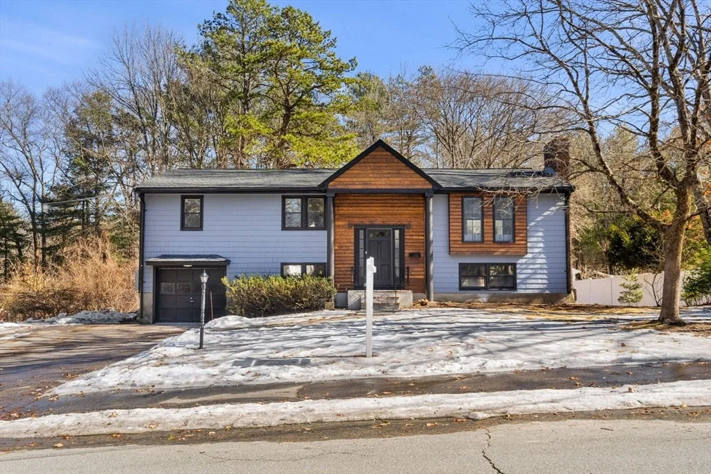 Photo of 36 Oak Hill Dr