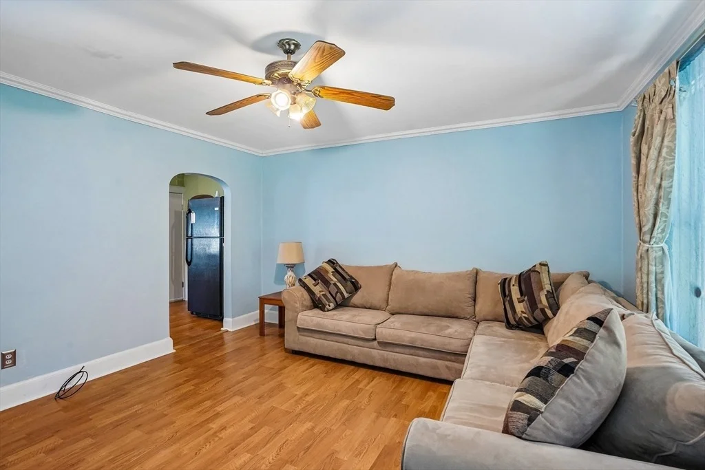 Photo of 1250 Pulaski Blvd