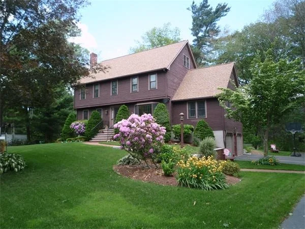 Photo of 11 Apple Tree Ln