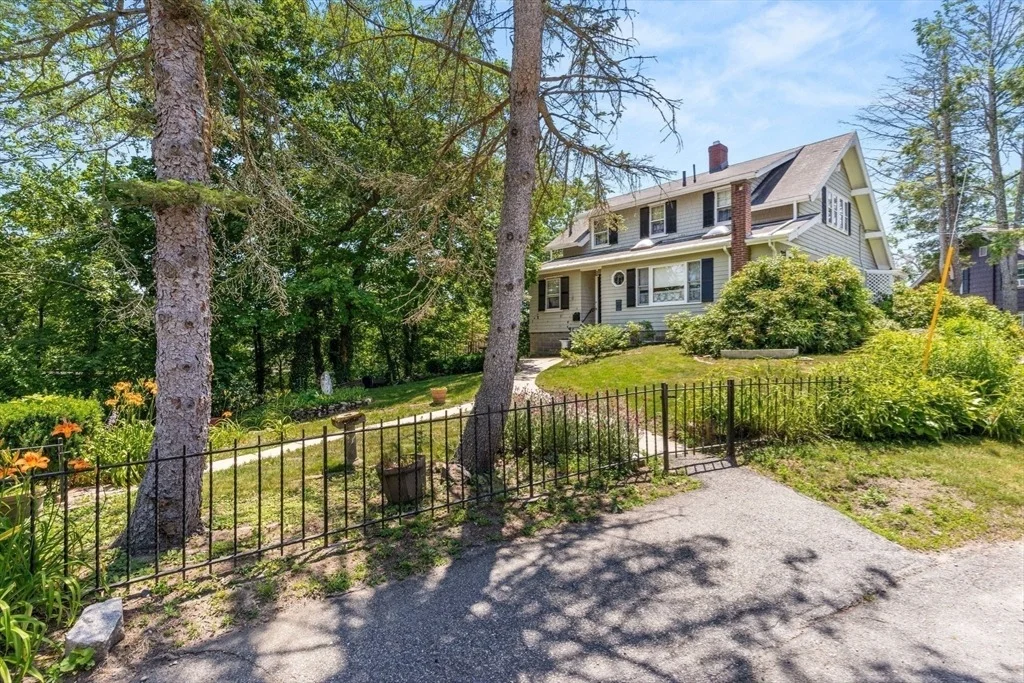 Photo of 15 Upland Road