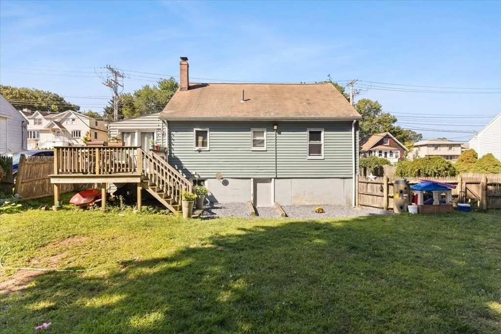 Photo of 293 Shaw St