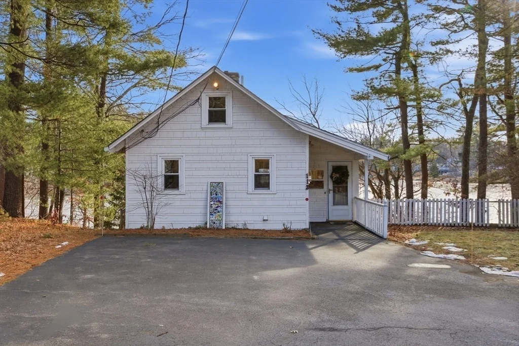 Photo of 113 Hunter Ave
