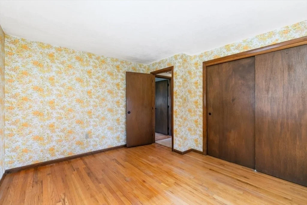 Photo of 21 Bayberry Rd