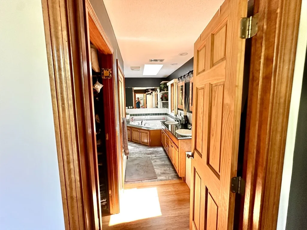 Photo of 14 Laurel Ridge Dr