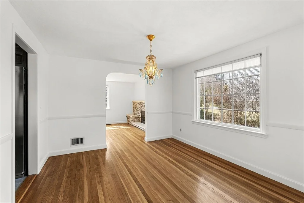 Photo of 7 Putney Ln