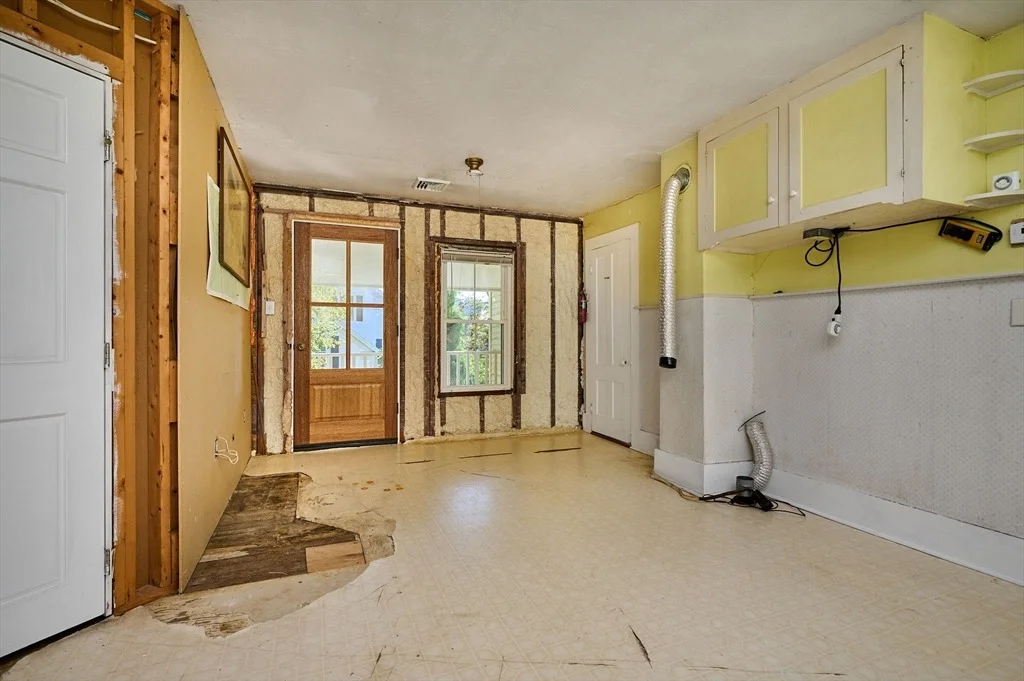 Photo of 14 River Street