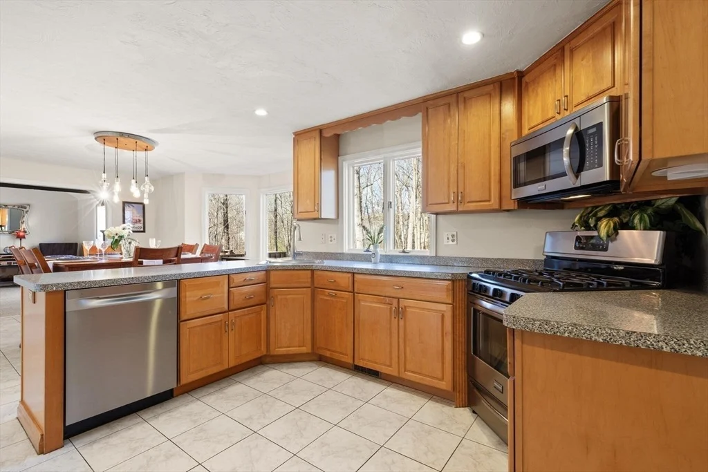 Photo of 41 Azalea Rd