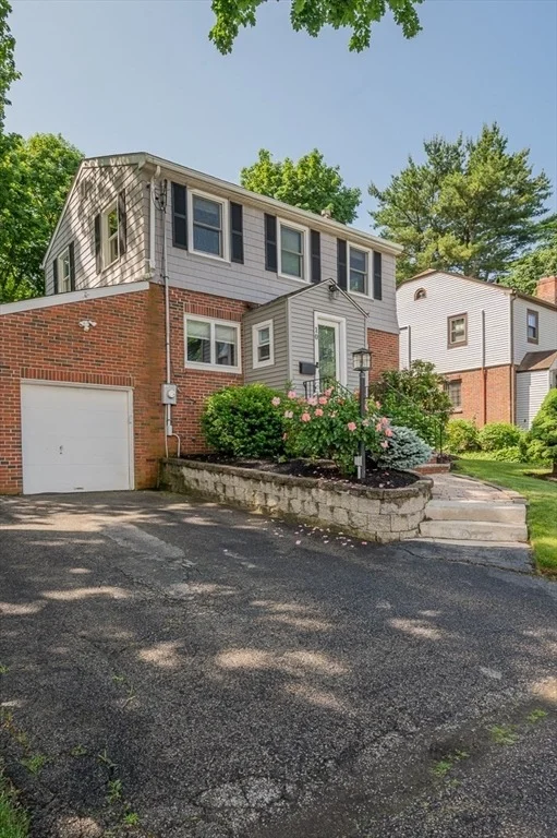 Photo of 10 Richards Rd