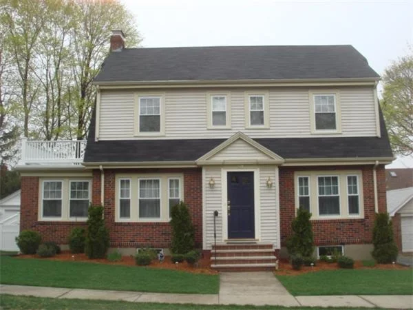 Photo of 169 Standish Rd