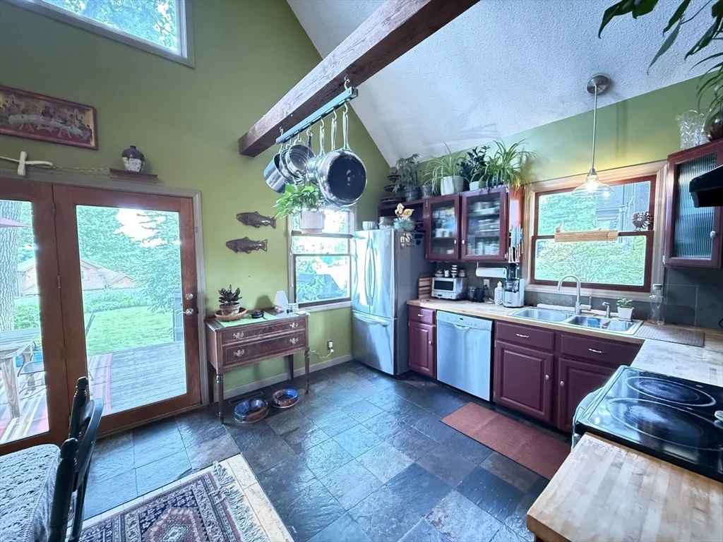 Photo of 26 Horseshoe Cir