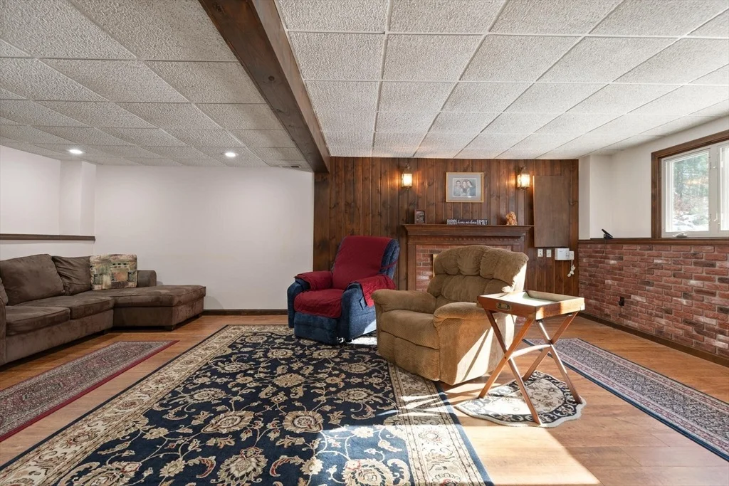Photo of 170 Stearns Ave
