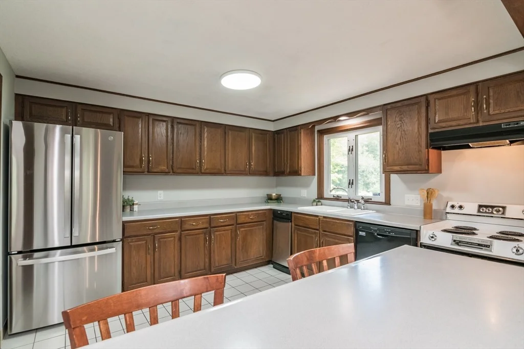 Photo of 1 Maplewood Dr