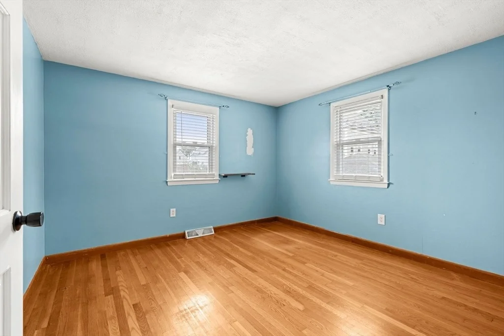 Photo of 6 Haskell Pl