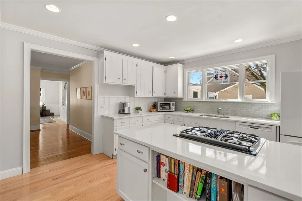 Photo of 103 Oak St