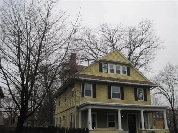 Photo of 52 Mountainview St