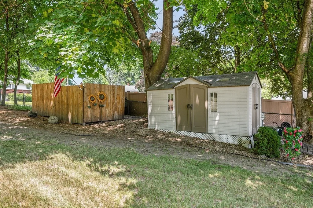 Photo of 6 Surrey Rd