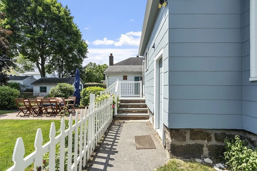 Photo of 22 Locust Street