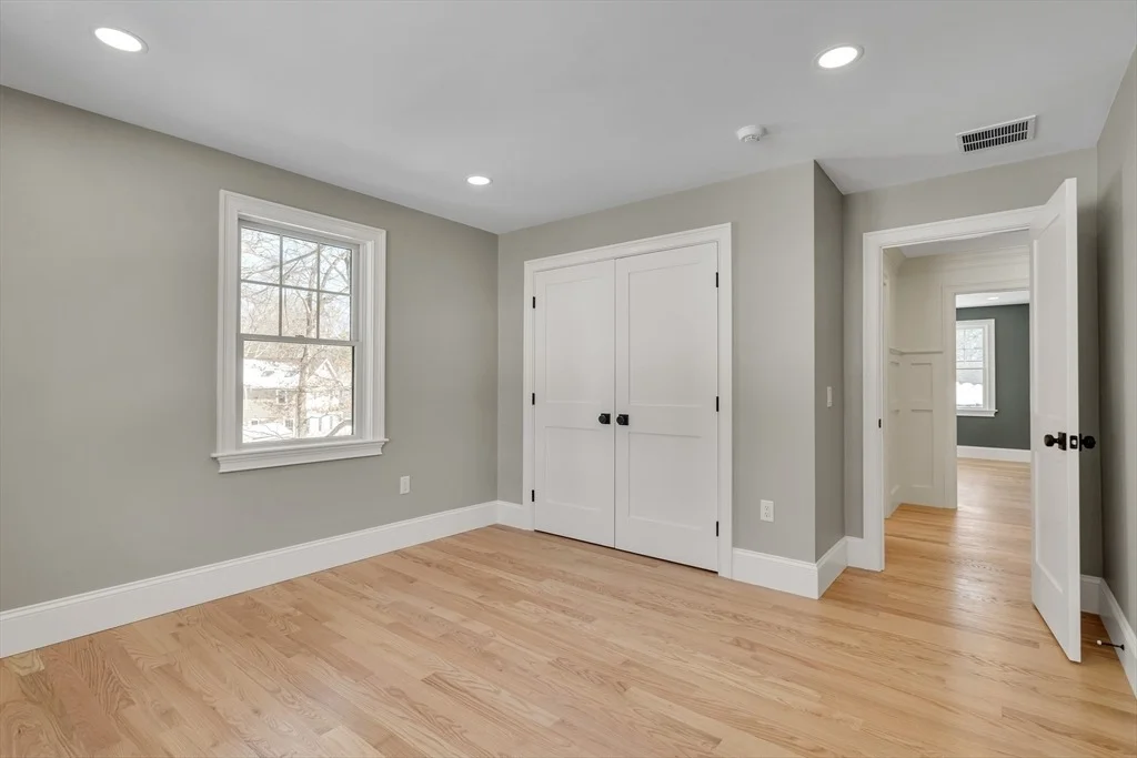 Photo of 1 Cushing Street