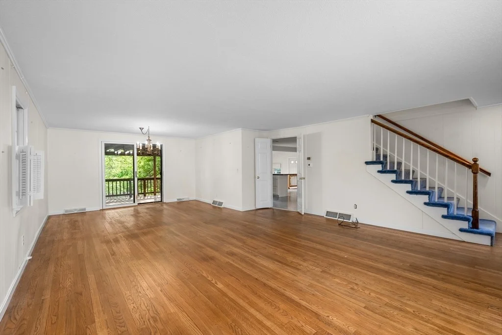 Photo of 272 Sheep Pond Dr