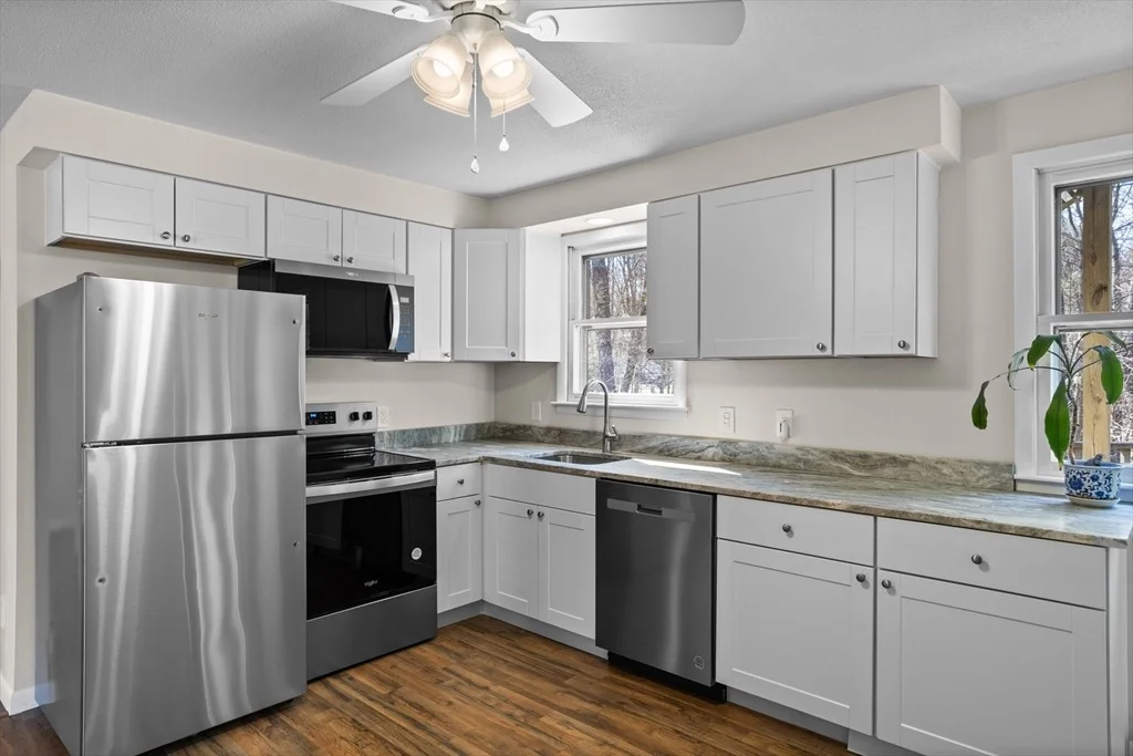 Photo of 9 Treadwell Dr