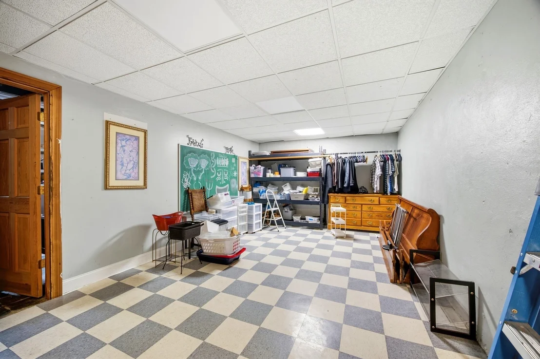 Photo of 27 Palmer Ave