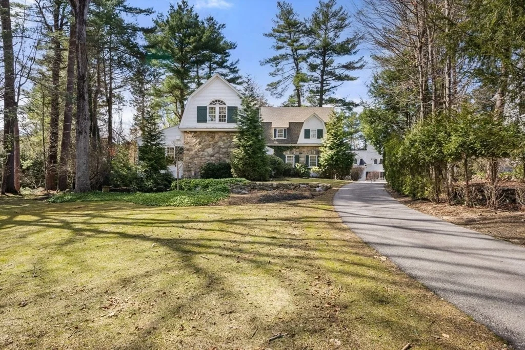 Photo of 25 Longmeadow Road