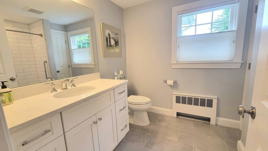 Photo of 294 Great Plain Ave