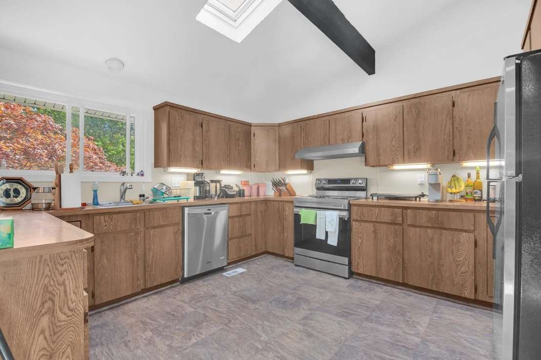 Photo of 80 Winter St