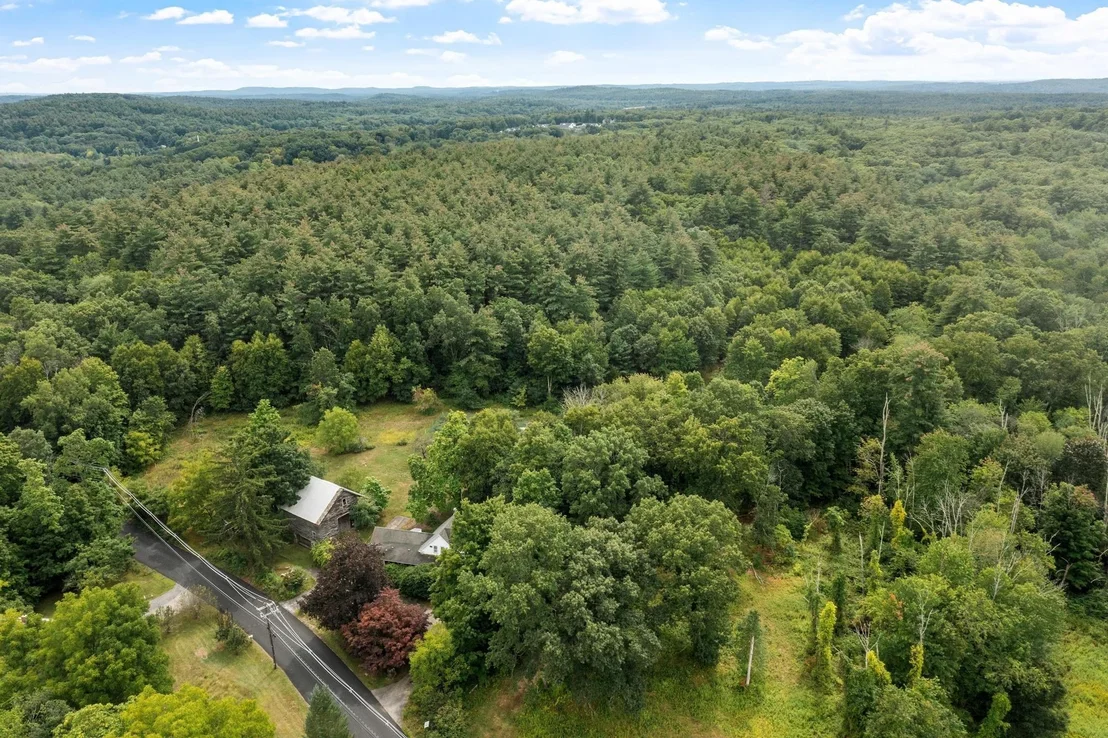 Photo of 276 Middle Rd