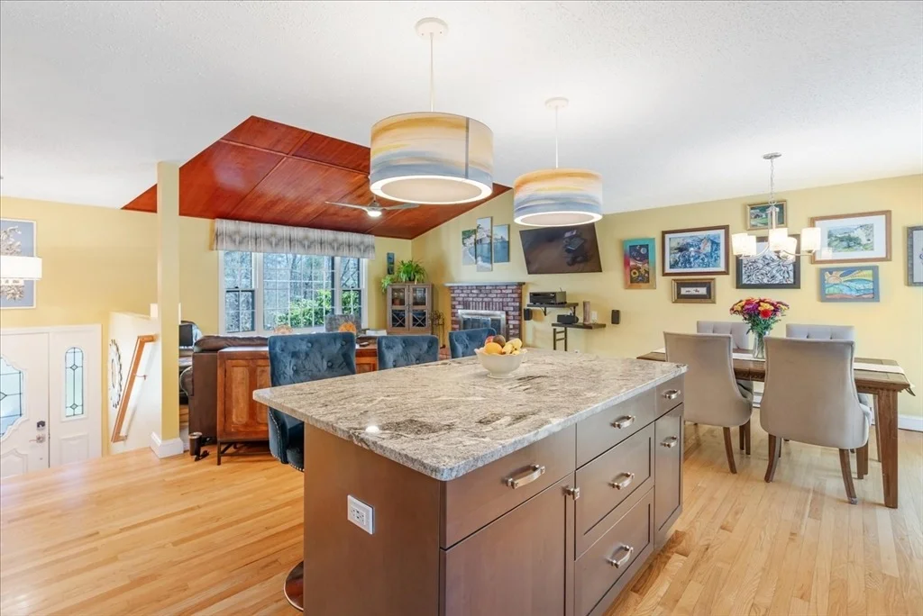Photo of 138 Benjamin Rd