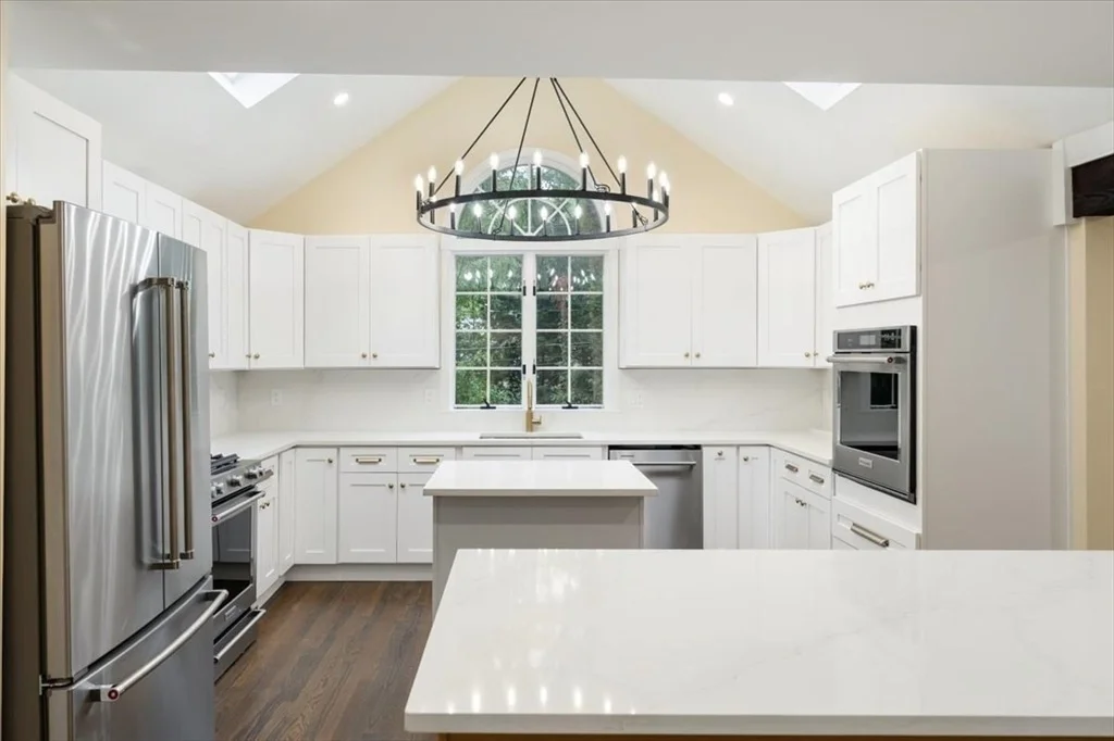 Photo of 42 Dakin Road