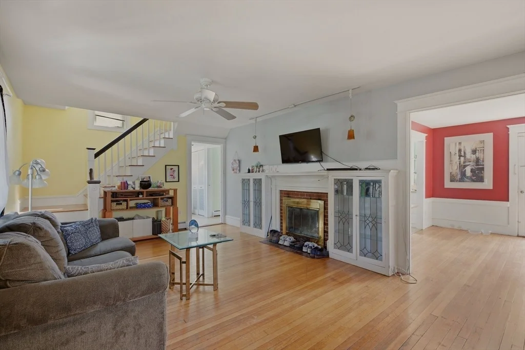 Photo of 283 Montgomery St