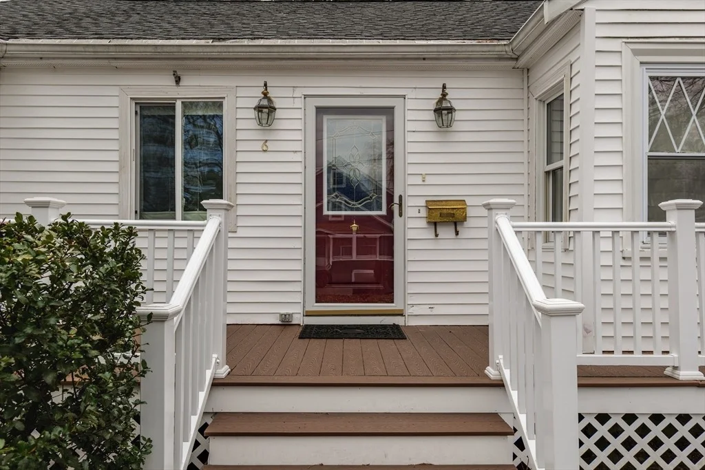 Photo of 6 Hayes Ave