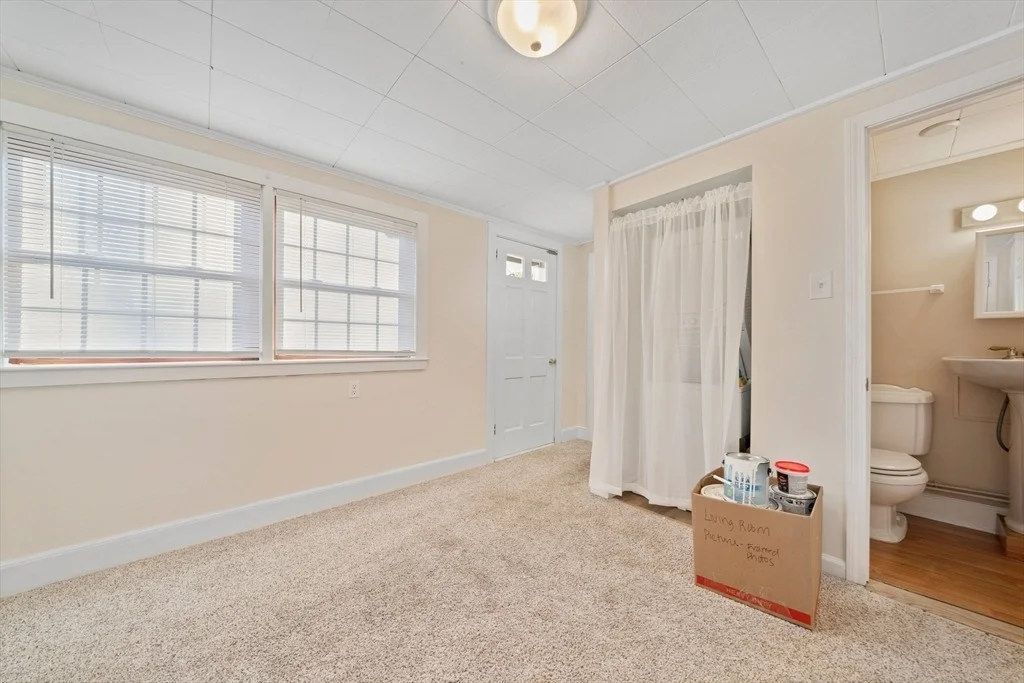 Photo of 20 Dundee Dr.