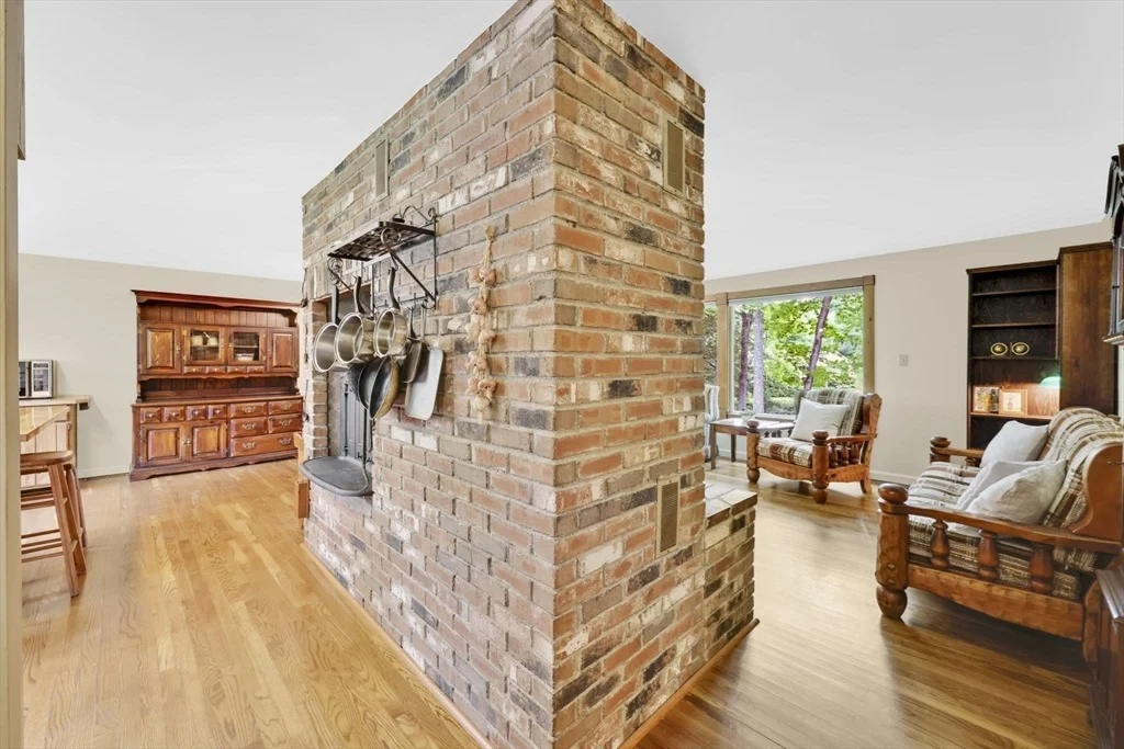 Photo of 3 Logie Ln
