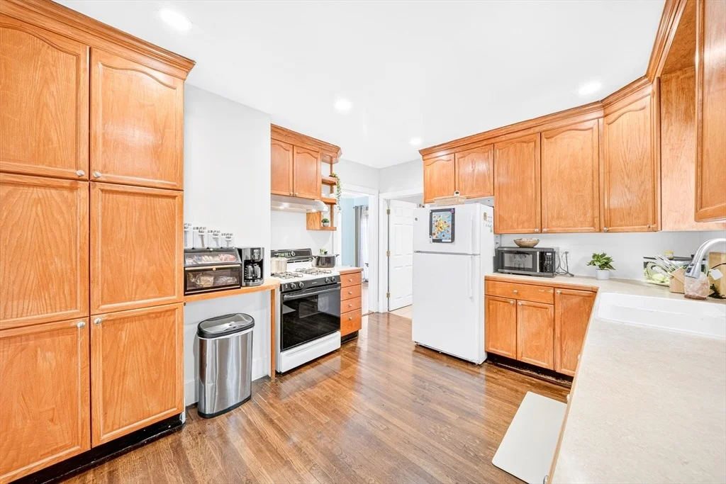 Photo of 22 Emerson
