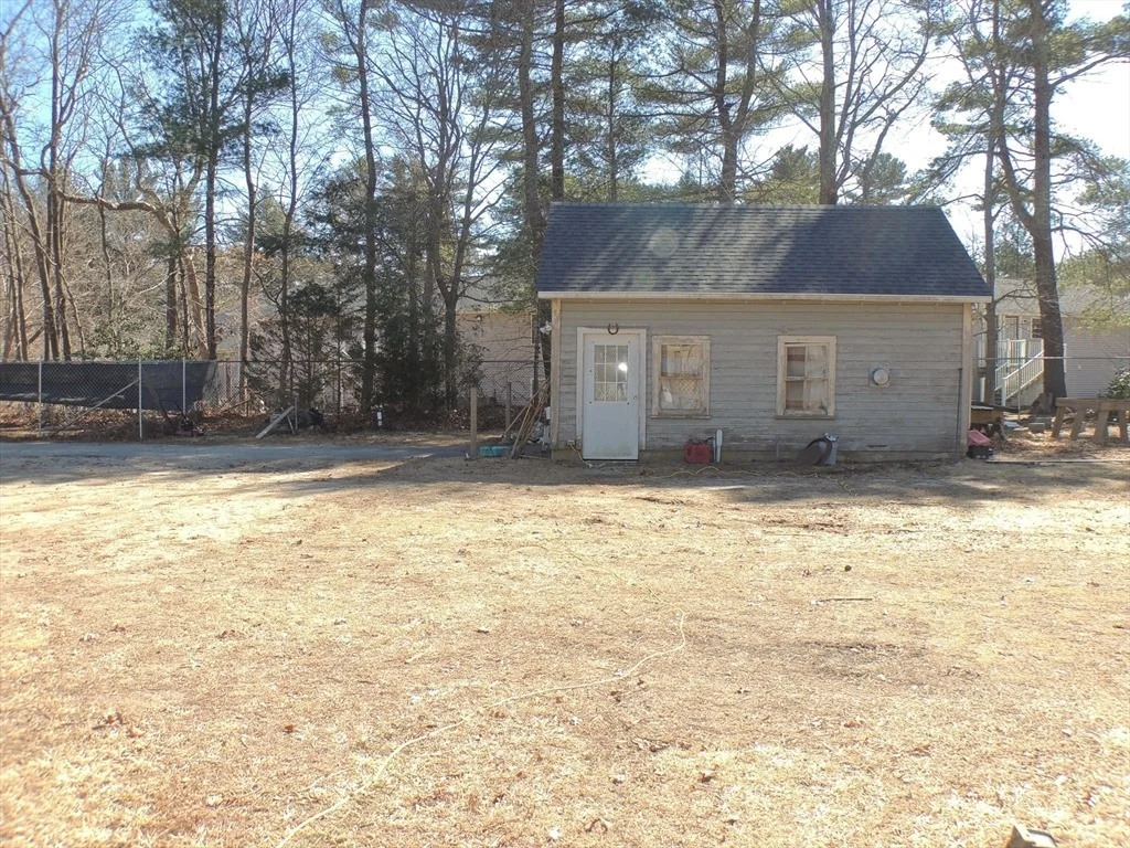 Photo of 2351 Cranberry Hwy