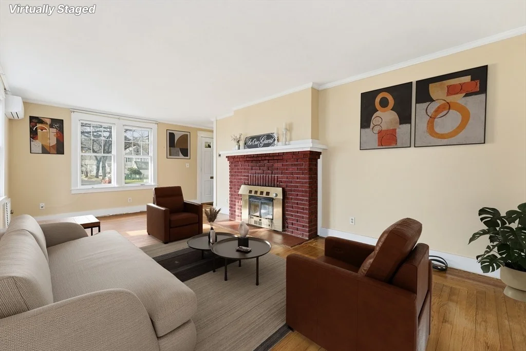 Photo of 63 Webber St