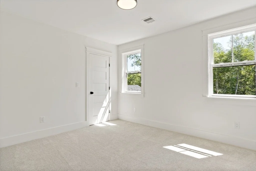 Photo of 15 Bucklin Drive