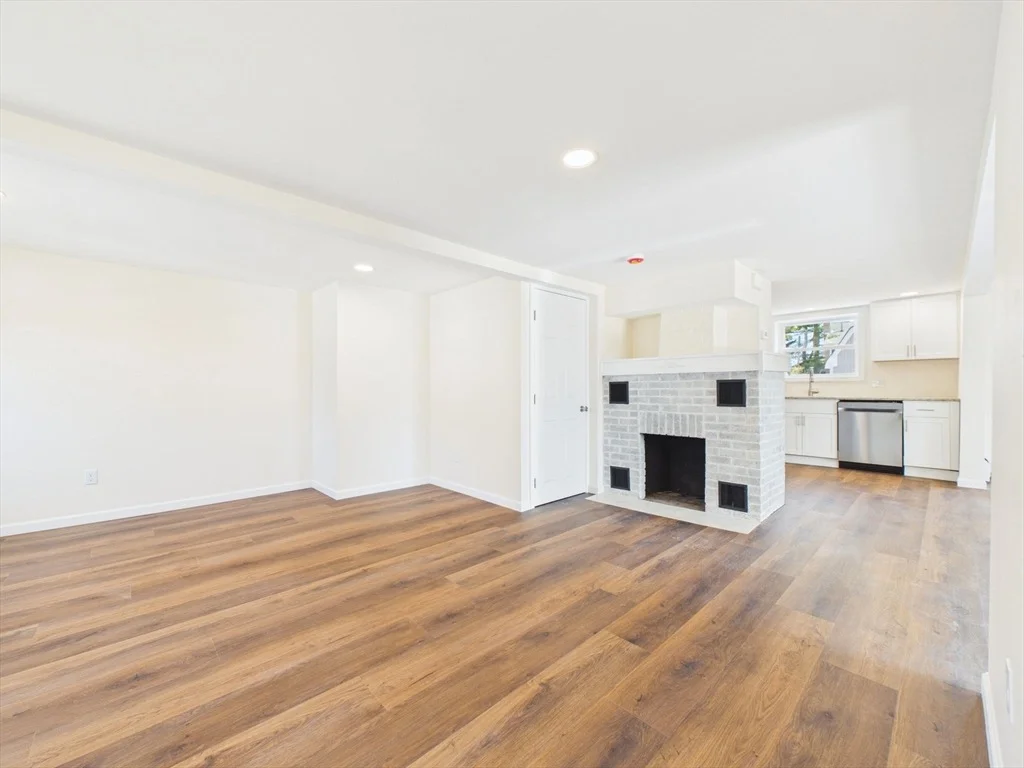 Photo of 5 Pilgrim Ave