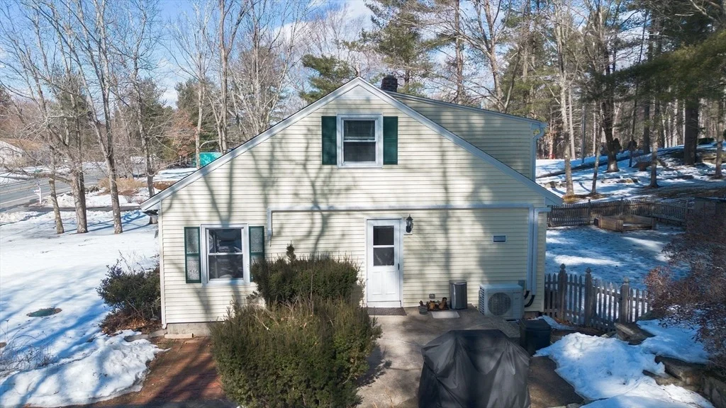 Photo of 2724 Providence Road