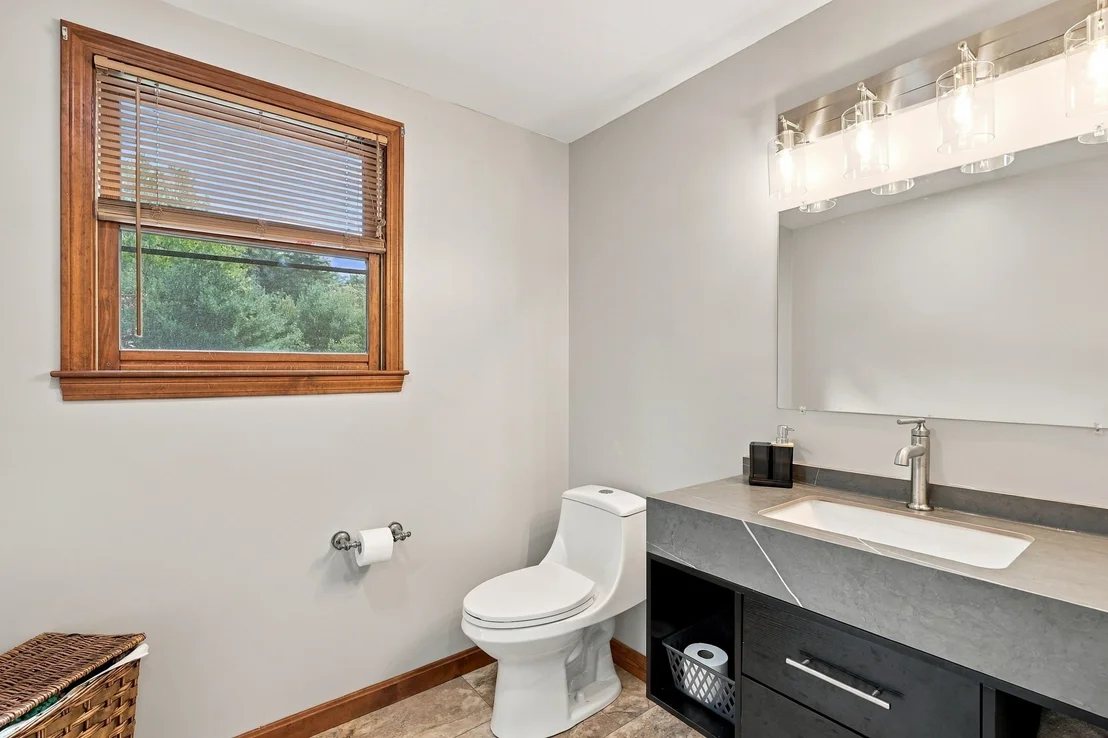Photo of 6 Laurel Road